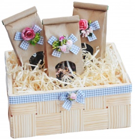 Zestaw herbat w koszyku - piękny i praktyczny na każdą okazję