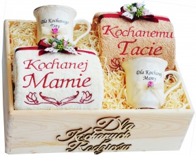 Duży zestaw ręczników z kubkami - wspaniałe podziękowania ślubne dla rodziców